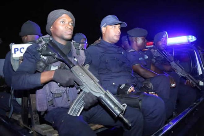 Polícia Nacional reforça patrulhamento no Rocha Pinto