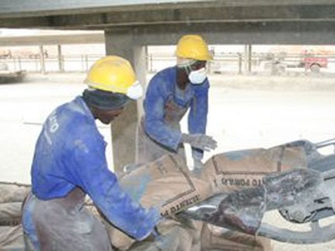 Governo vai proíbir importações de Cimento em 2014