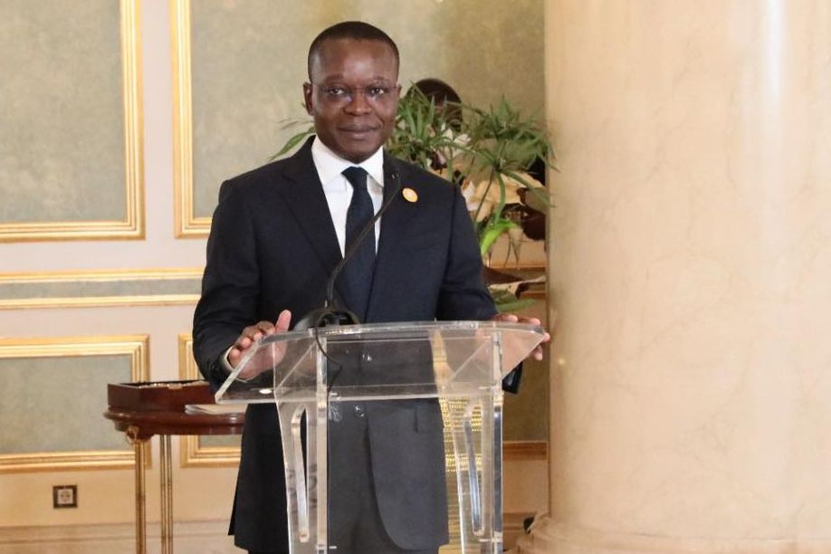 Novo líder do parlamento angolano defende instituições fortes e fiscalização do Executivo