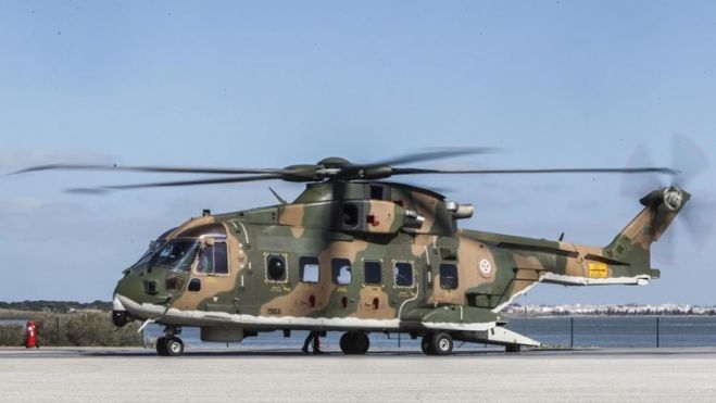 helicópteros EH101 da AgustaWestland