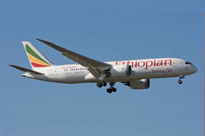 Vôo da Ethiopian Airlines para Nairobi cai com 157 pessoas a bordo