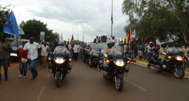 Moçambique: Viatura da comitiva presidencial atropela mortalmente três pessoas