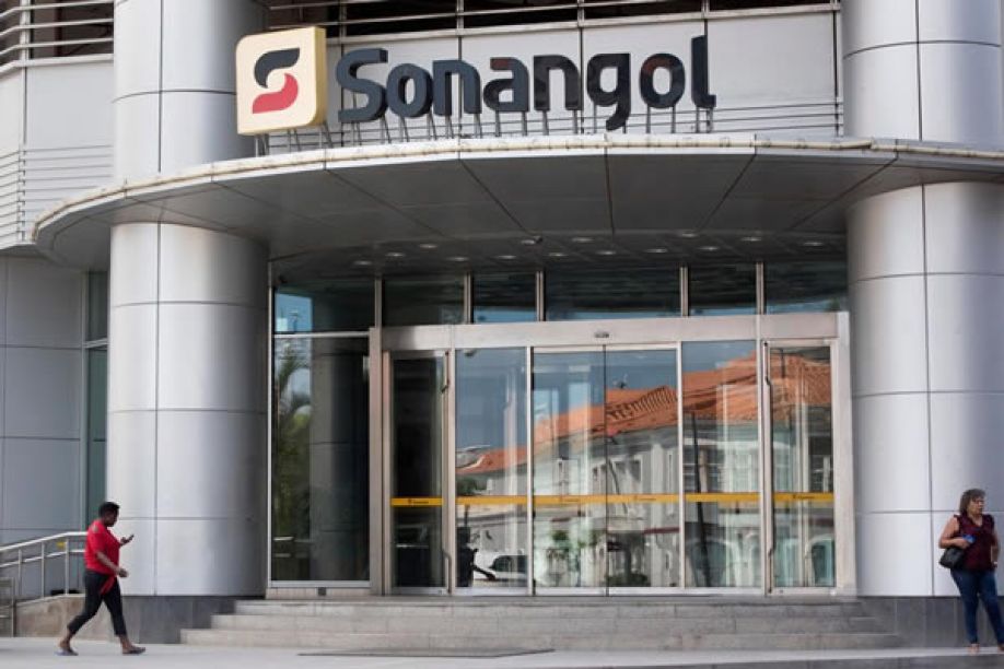 Sonangol recebeu 10 mil milhões de dólares da China para se “recapitalizar”