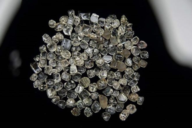 Sodiam realiza leilão de diamantes com valor estimado de 22 a 30 milhões de euros