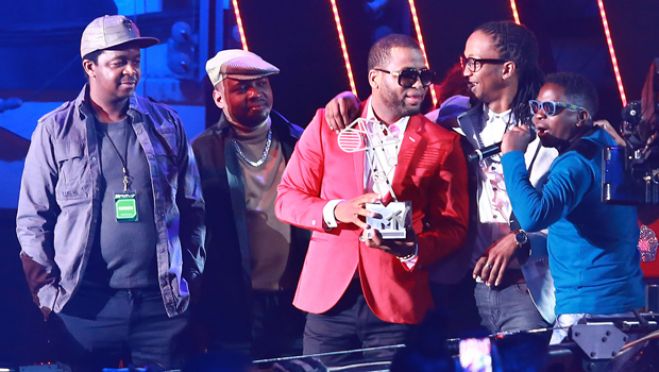 Yuri da Cunha e Anselmo Ralph vencem nos Mtv Africa Music Awards