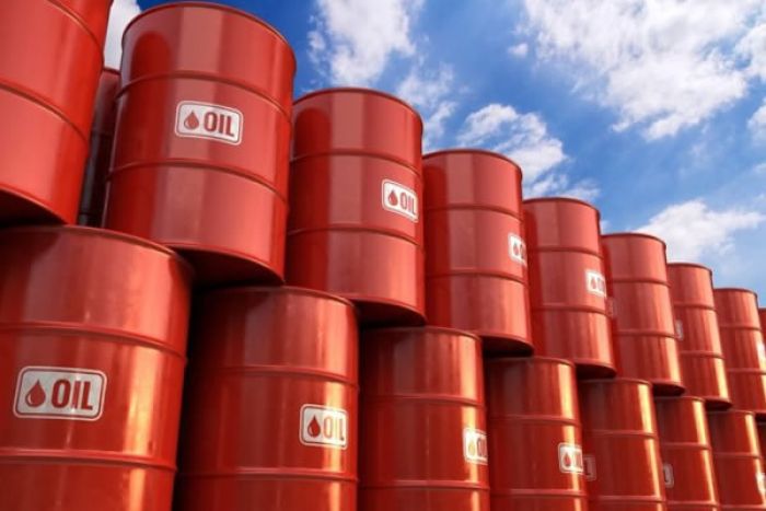 Petróleo Brent sobe 18% e chega a US$ 139 com temores sobre embargo russo