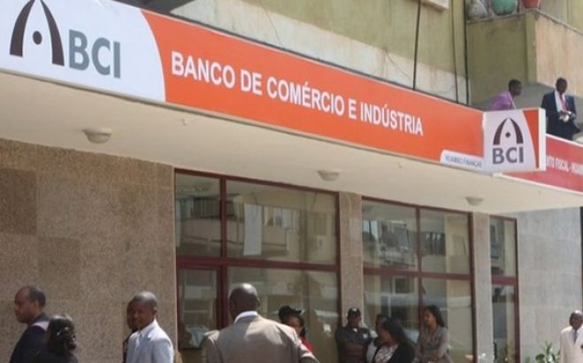 Desapareceram&#039; 187 milhões de euros das contas do BCI Angola