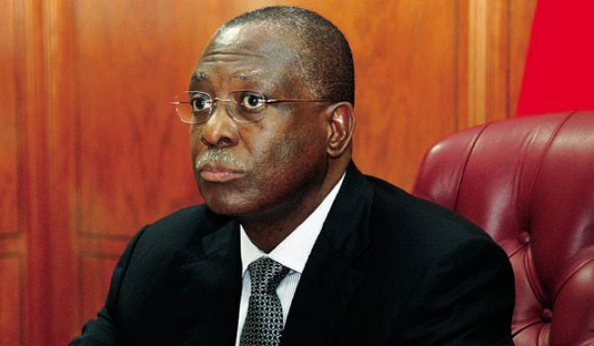 &quot;Superjuiz&quot; Português chumba processo contra Manuel Vicente