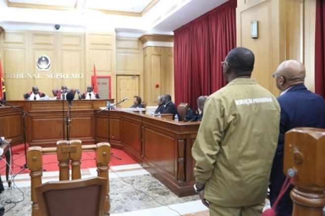 Augusto Tomás nega a contratação das suas empresas ao Ministério dos Transportes