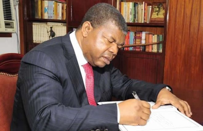 Angolanos terão seis meses para repatriar fortunas sem serem alvo de investigação