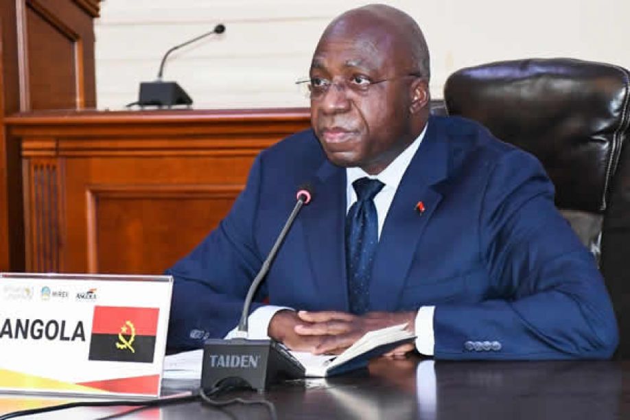 Contribuição financeira de Angola na elaboração da história dos PALOP será faseada - Mirex