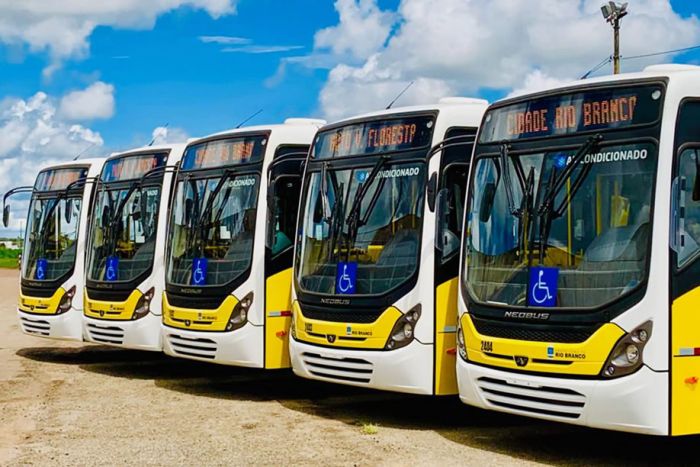 PR autoriza contratação de 250 autocarros para reforçar transporte colectivo urbano