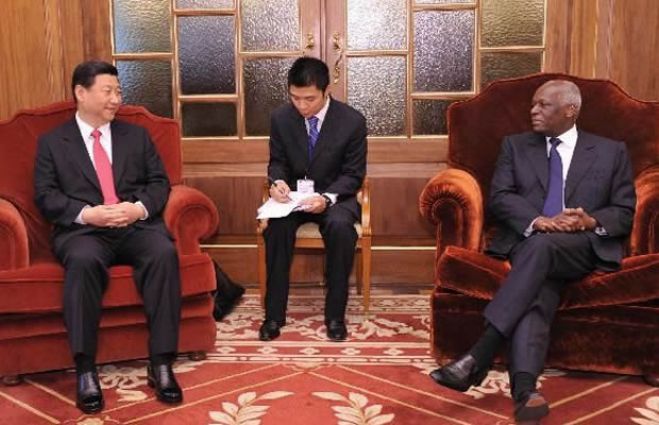Angola procura de &quot;novo ímpeto&quot; nas relações com a China