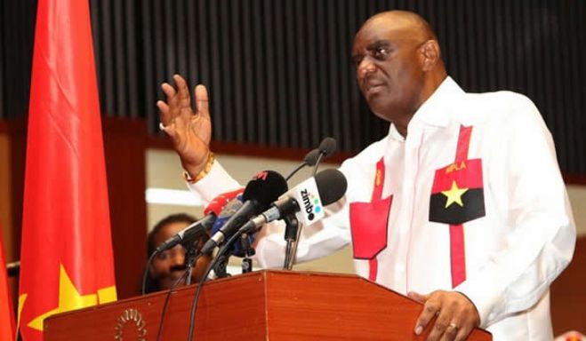 Bento Bento deixa liderança do MPLA em Luanda com recados a ‘generais’