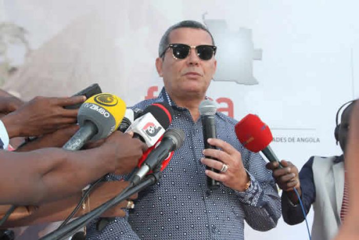 Corrupção em Angola mantém-se “extremamente” alta