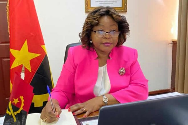 Esperança Costa candidata a vice-presidente de Angola pelo MPLA