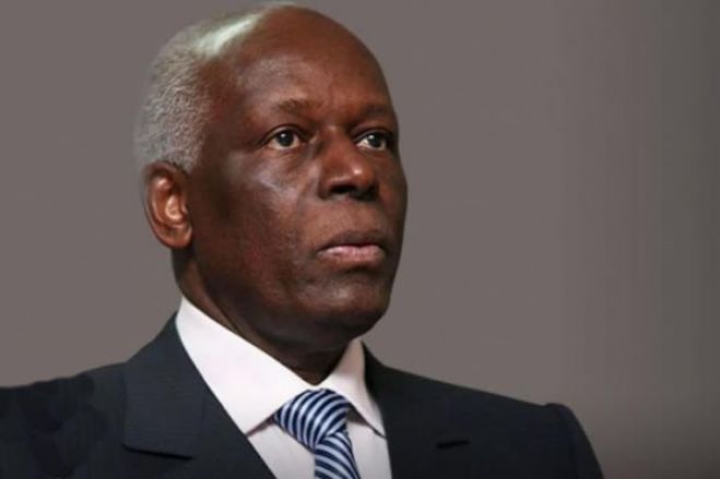 Juristas dizem que nota da PGR sobre notificação a JES deixa dúvidas