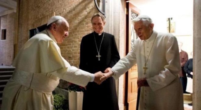 Bento XVI expulsou em dois anos cerca de 400 padres por abusos de menores