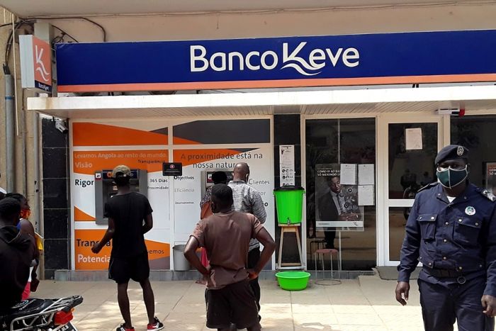 Branqueamento de capitais: Banco Keve multado com 926 mil euros por &quot;infrações graves&quot;