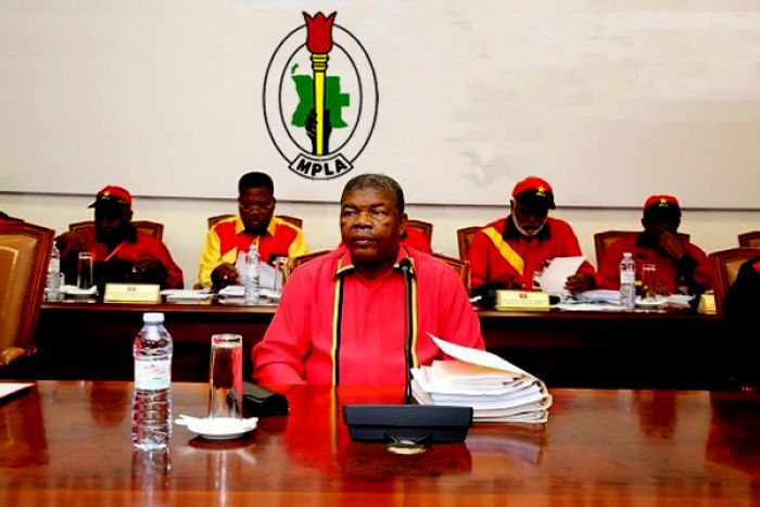 MPLA e a sua cadeira nas sessões do Tribunal Constitucional