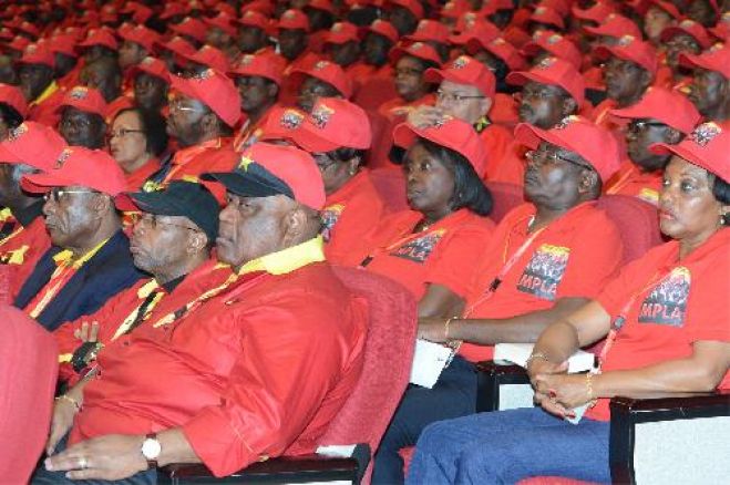 Conferência de Luanda inquieta MPLA