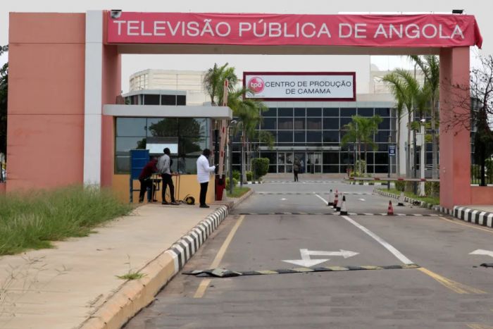 A resposta do Sr. Stelvio Henriques Director Comercial, Marketing e Intercâmbio da TPA E.P