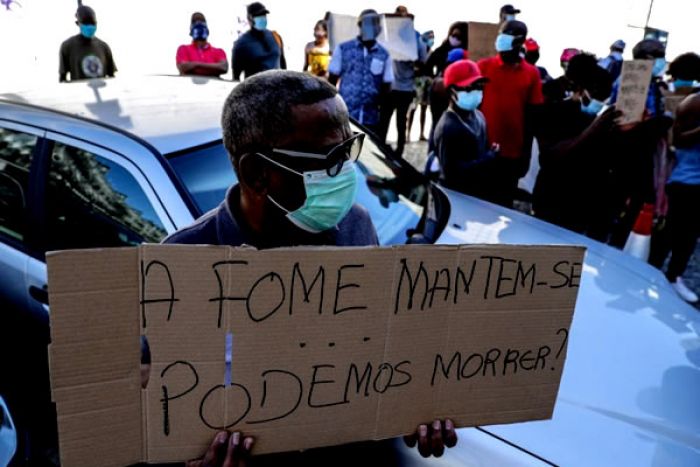 Associações denunciam morte de cinco doentes angolanos em Portugal que perderam apoio