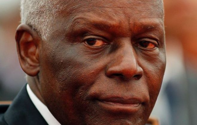 José Eduardo dos Santos consternado pela morte de homólogo zambiano