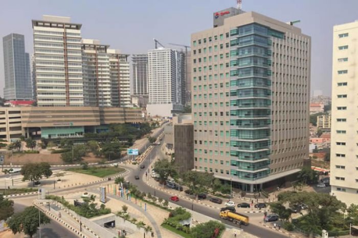Divisas, inflação e burocracia. Os desafios para empresários em Angola