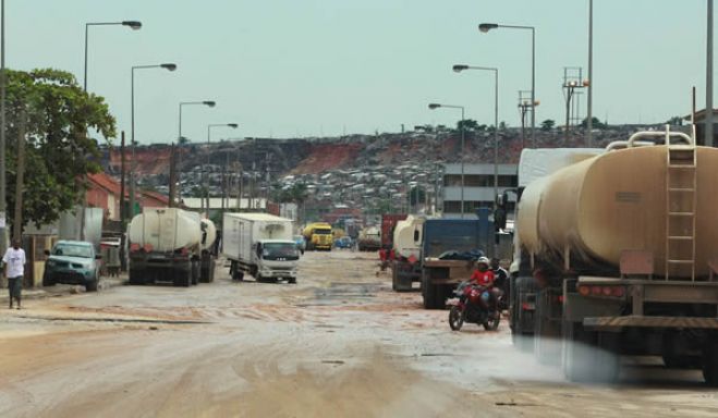 Detido grupo que furtava combustível a viaturas em andamento em Luanda