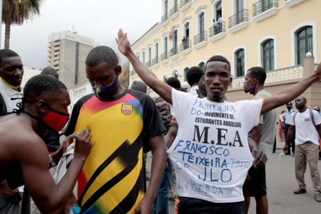 Estudantes angolanos queixam-se de “ameaças anónimas” e prometem manifestação no sábado