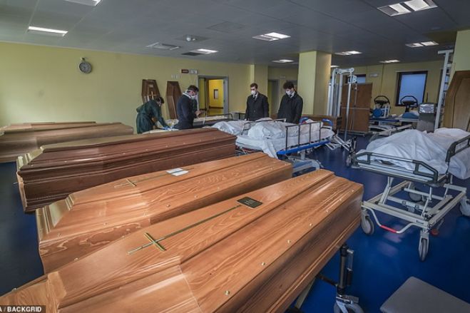 Itália tem 919 mortes em um dia e ultrapassa China em número de casos
