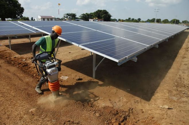 Omatapalo vai erguer sete mil painéis solares no município de Cacuso