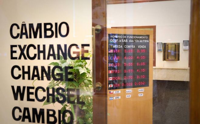 BNA retira licença a 19 instituições de microcrédito e casas de câmbio