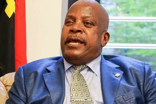 ''Em vez de acumulação primitiva fizemos uma acumulação delinquente de capital''