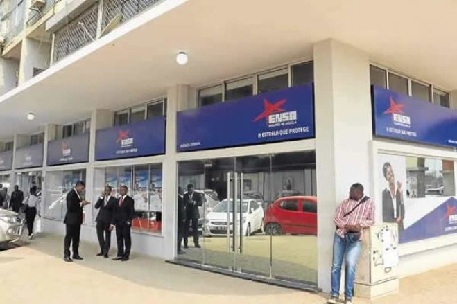 Estado angolano vai vender maior empresa de seguros de Angola “ENSA” este ano