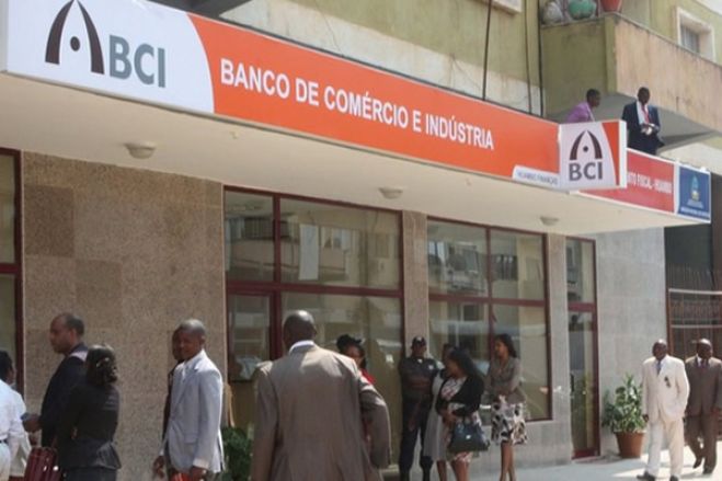 Angola vai vender Banco de Comércio e Indústria a um só comprador - IGAPE