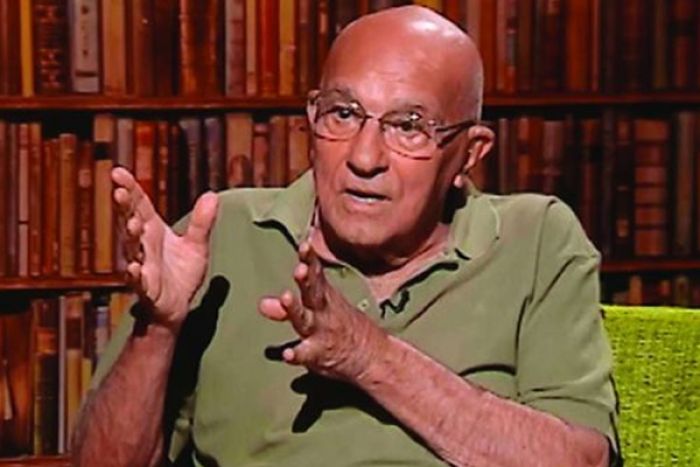 Adolfo Maria: &quot; Herança recebida por João Lourenço é muito pesada&quot;