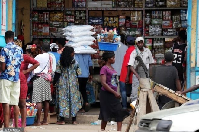 Subida dos preços desacelera e reduz a pressão da inflação em Angola