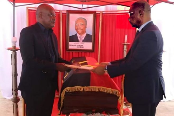 Ossadas do antigo general da UNITA, Fernando Sambimbi "Begin" entregues a familia