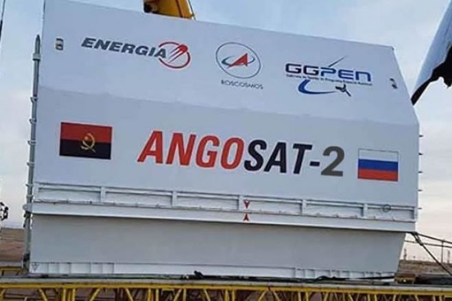 Angola em &quot;absoluto&quot; silêncio sobre dificuldades da Rússia em construir AngoSat -2