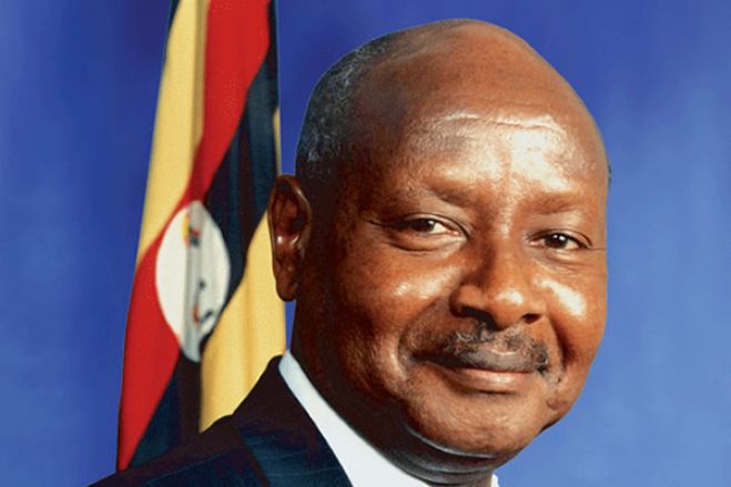 Uganda: Yoweri Museveni é reeleito para 6.º mandato com 58% dos votos