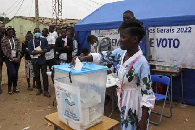 ONG angolanas pedem referendo popular sobre eleições autárquicas