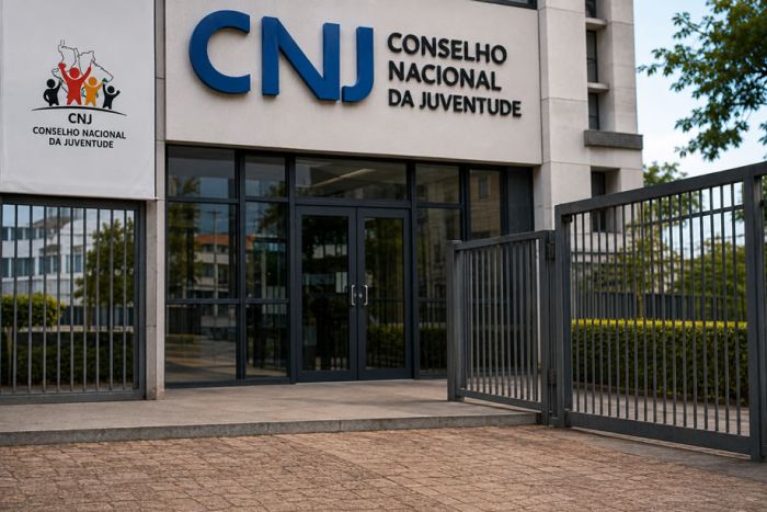 Assembleia “ilegal” travada pela polícia agudiza crise no Conselho da Juventude angolana