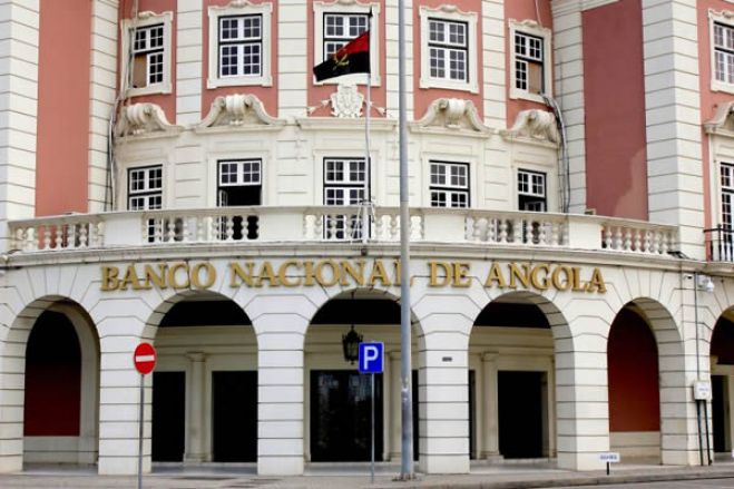 Banco Nacional de Angola alerta consumidores sobre fraudes financeiras