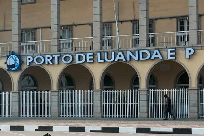 Porto de Luanda informa que funcionário detido pelo SIC não é afecto às suas empresas