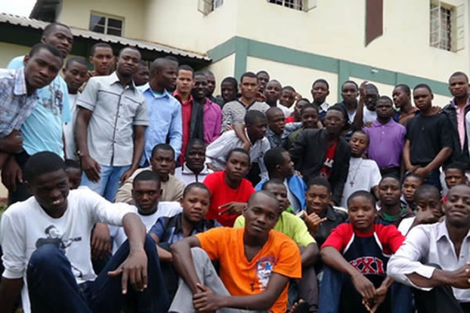 Libertados 23 guineenses que estavam detidos em Angola por falta de documentos de residência