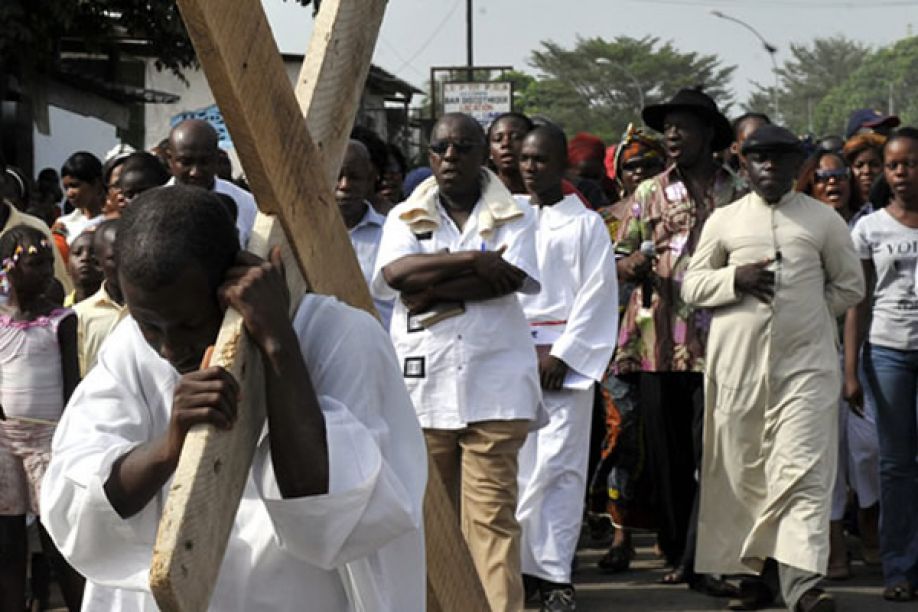 Angola poderá ter um tribunal eclesiástico para disciplinar a actividade religiosa