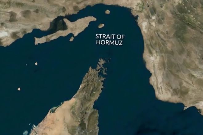Irão: EUA afirmam que retomarão em breve o controlo do Estreito de Ormuz