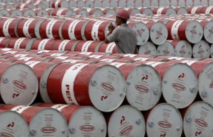 Angola entrega 20.000 barris de crude por dia ao Brasil para manter financiamento